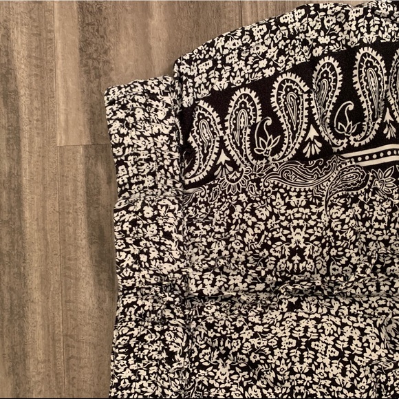 Flowy Drawstring Pants 🖤 - Picture 5 of 5